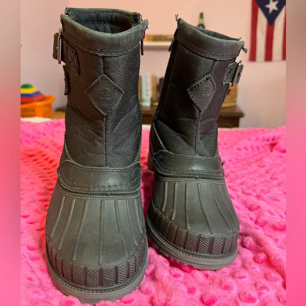 NWOT Kamik Avelle Boot